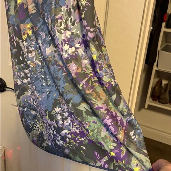 White House Black Market Claude Monet inspired sheath dress - Picture 5 of 5